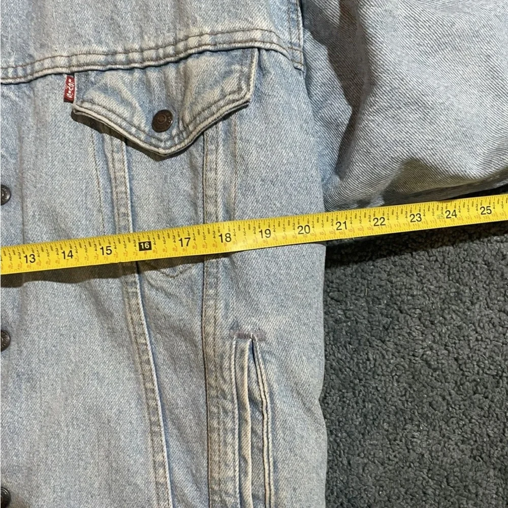 LEVI'S Vintage 1970's RAD Naturally Faded Denim Sherpa-Lined Jacket Size M - Picture 11 of 11